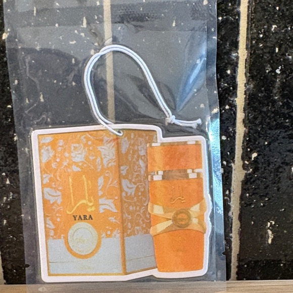 Accessories - Yara Orange Air Freshener